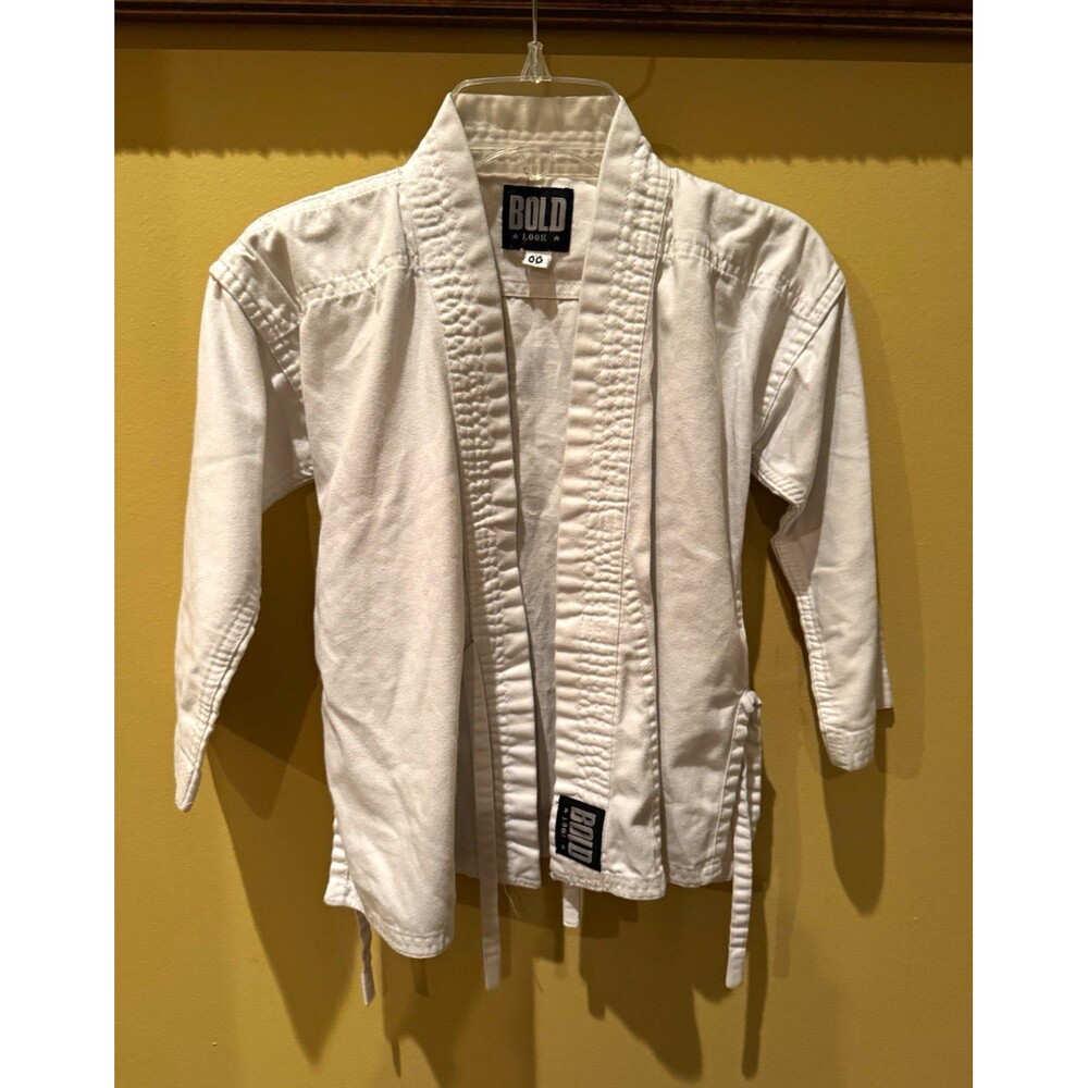 BOLD Look Martial Arts Uniform Top Gi Jacket Kids Youth Size 00 White Karate Tae